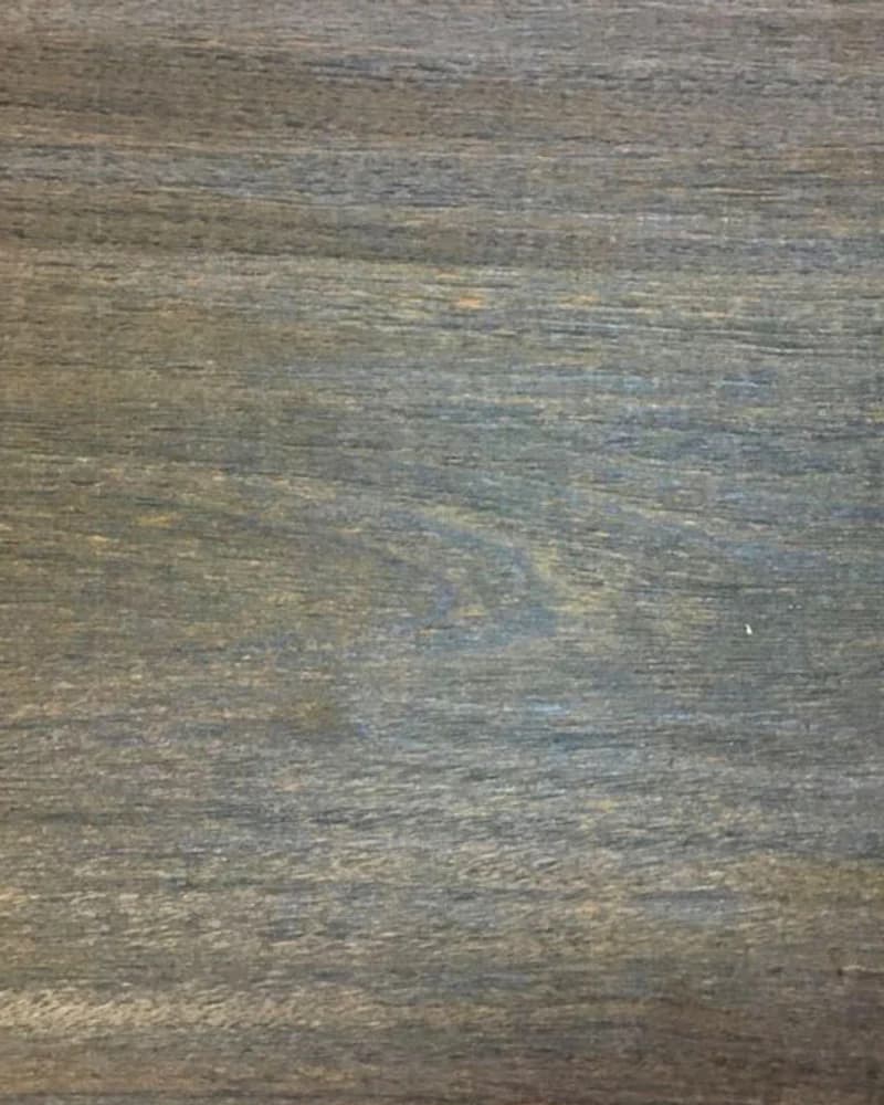 Crown Ipe natural veneer texture detail