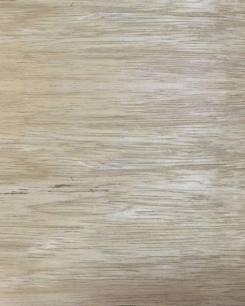Limbe natural veneer texture detail