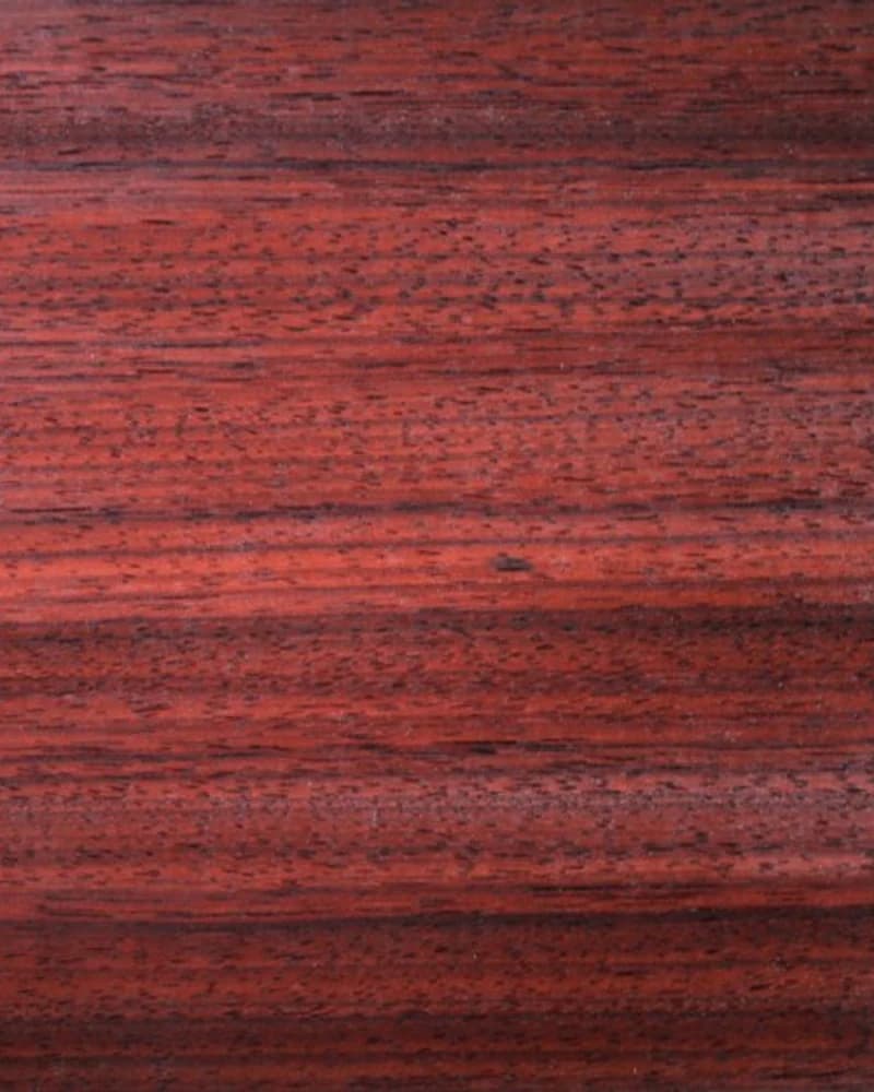 Paduk natural veneer texture detail