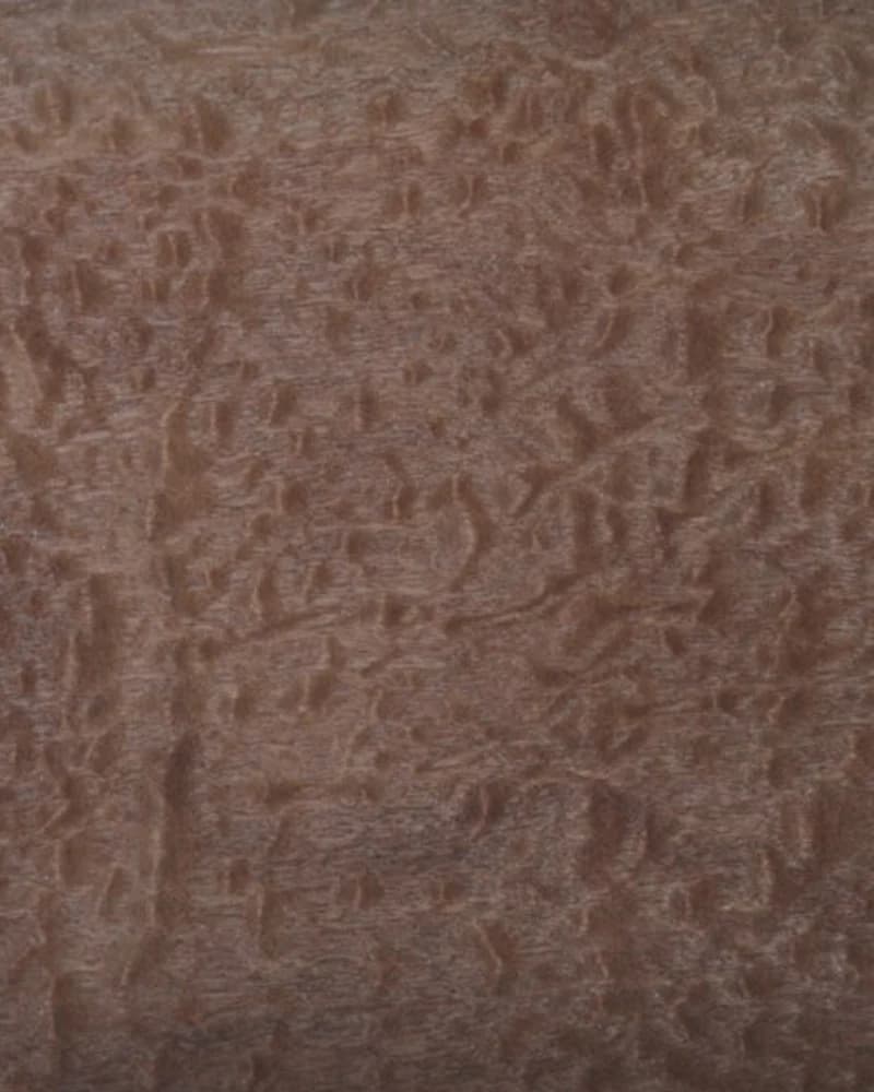 Pamela natural veneer texture detail