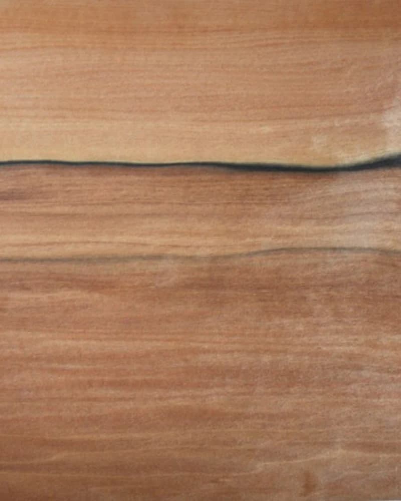Tineo natural veneer texture detail
