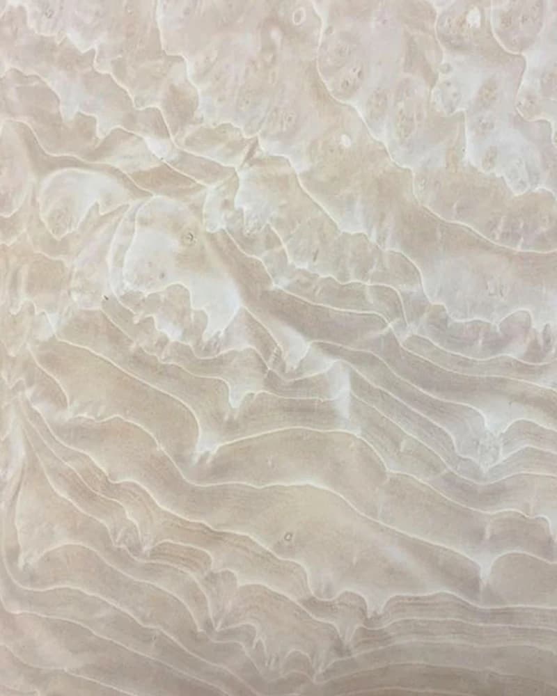 Vavona Root natural veneer texture detail